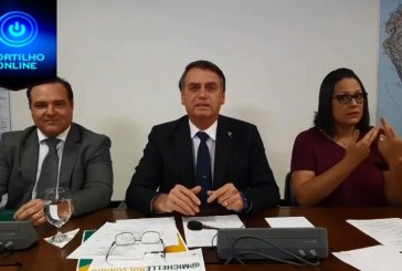 Bolsonaro sugere fim de aulas para emissão de CNH