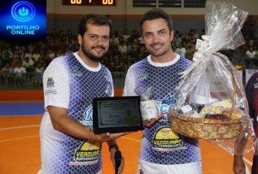 👉⚽🏅🏆👍✍👏👊👏👏👏Prefeito Dr. Fernando Breno de Coromandel, recebe Falcão, o maior jogador de Futsal de todos os tempos em Coromandel!