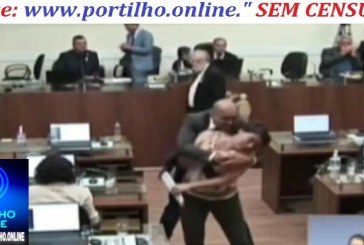 👉😠😡🚨🚓🚔😳VÍDEO: vereadora é abraçada e beijada à força por parlamentar em sessão da Câmara de Florianópolis