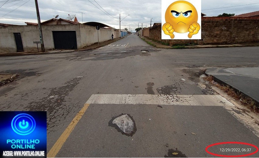 👉😡👎🤔🧐🚀🚑👎🤔🚜BURACOCÍNIO- BAIRRO ENÉAS!!! Bom dia Portilho. Esse buraco já causou até acidente