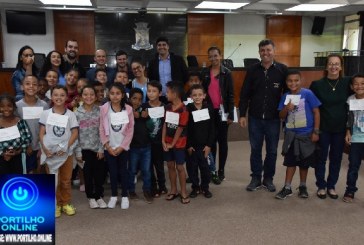 👉📌📢👊👏👍🙌👏👏👏Escola do Legislativo da Câmara recebeu a visita dos alunos da Escola Municipal Célia Lemos  