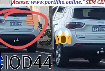 👉📢❓🚨✍🚧🚦😡🚔🤔❓Cadê a fiscalização? Portillho todos os dias Carro na porta da escola Atenas na vaga de idoso