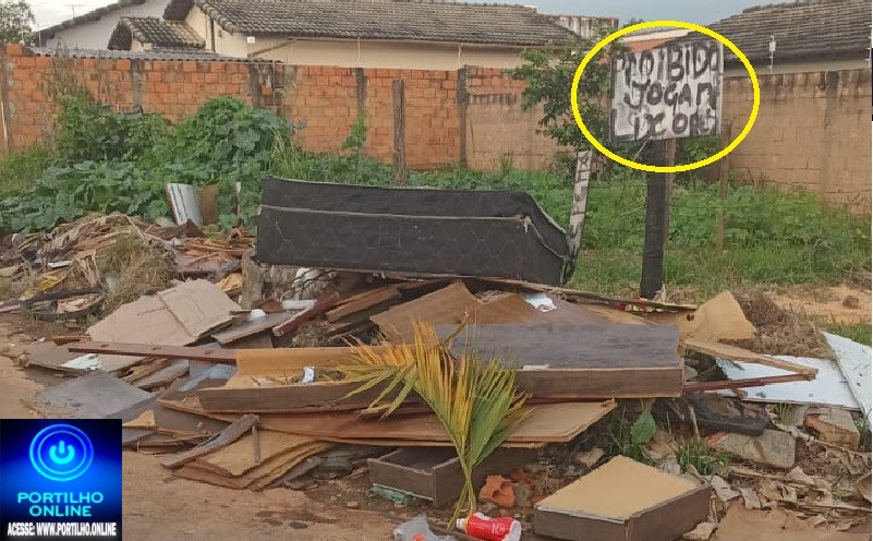 👉ESQUINA DO LIXO📢🗣🤢💩🤮😷👎👊🐀Bom dia Portilho! Na placa já está dizendo” é proibido jogar lixo aqui”!