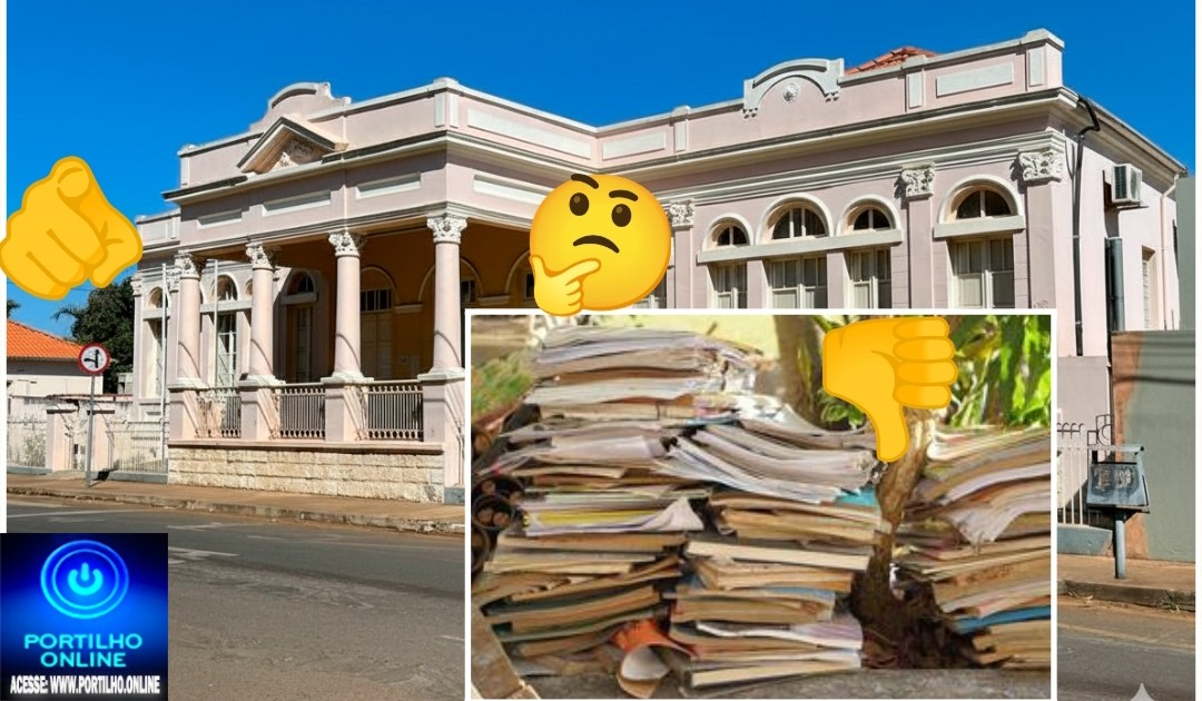 👉🏻🫵🏻📔📚😡😠👎🏻Livros 📚 velhos. Boa noite Meu amigo Portilho da um atenção nas escolas estaduais