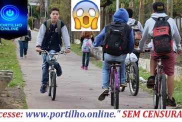  👉🤔🚓🚔🚨🚲🛴 Lugar de bicicleta é na rua ou na calçada? Bicicletas trafegando em cima de calçadas!