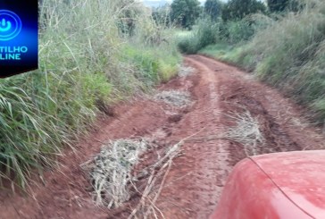 👉🚜😠🤨😱😟 OLHA COMO ESTÁ ESSA ESTREADA DE BEBEDOURO- Salitre de Minas