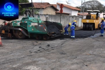 Depois de 20 anos ruas do bairro Boa esperança recebe asfaltamento à pedido do  vereador Valtinho do  jandaia