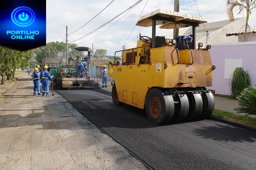 Ruas do Bairro Marciano Brandão recebem recapeamento