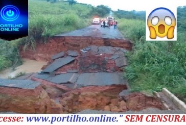 Asfalto em trecho da LMG-737 cede e pista fica interditada por conta das fortes chuvas, em Guimarânia