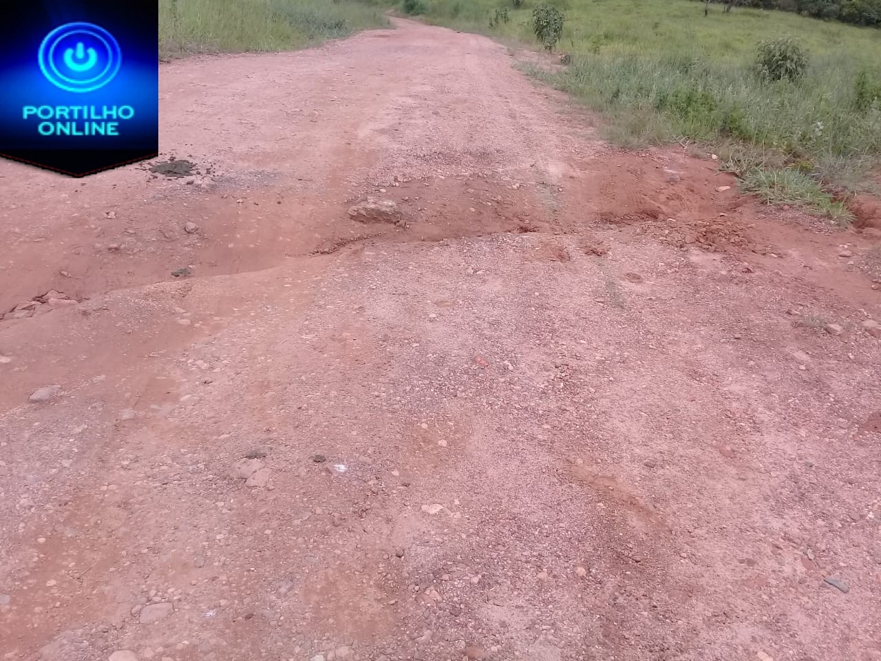 👉😡🤔😱🌨🚜☔Portilho… Mata do Silvano é mata dos coelho não tem mais jeito de trafegar.