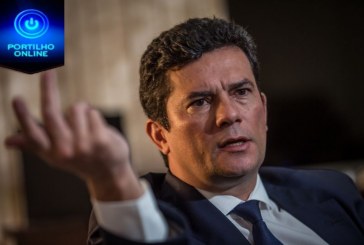 Em anúncio de saída, Moro cita interferência de Bolsonaro no Ministério da Justiça