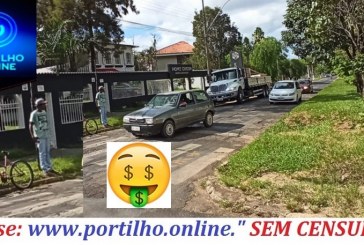 👉💸💰💵😱🤔🙄ESSE PEDINTE SEMPRE ESCOLHE LOCAL ESTRATÉGICO PARA PEDIR DINHEIRO NO FAROL!!!