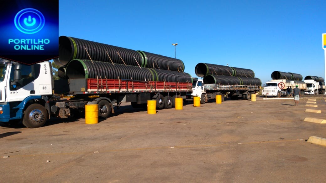 👉👍👏👊🚛🚚🚛🚚É FATO!!!  ” PROCISSÃO DE CAMINHÕES CHEGARAM COM OS CANOS PARA AS AVENIDAS” NAUTICAS”!!!Quem diria bem??? Aqueles opocionistas não queria que fosse construída….