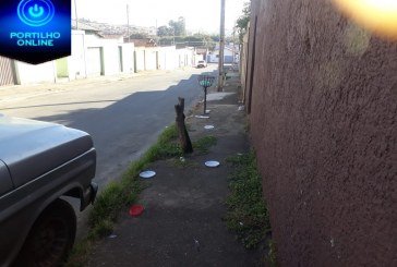 👉😱🤔😡RECLAMAÇÃO DA VARRIÇÃO NO BAIRRO ENÉAS. RUA GENI BOA VENTURA BARBOSA.