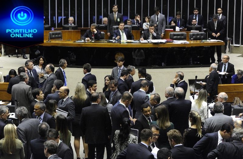 👉😱😡🤔Confira… Por 492 votos a 6, Fundeb é aprovado em segundo turno na Câmara. Deputada Federal por Patrocinio Greyce Elias (AVANTE-MG) -votou SIM