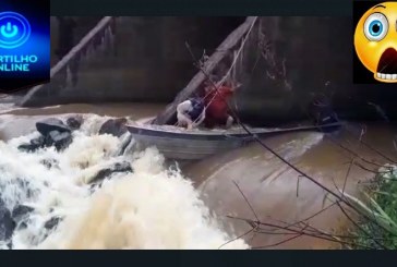 👉ASSISTA AOS VIDEOS….😱🛶⛴⛵🚑🚒⚠️ Barco vira com família durante a correnteza e bombeiros realizam o salvamento; veja nos vídeos!