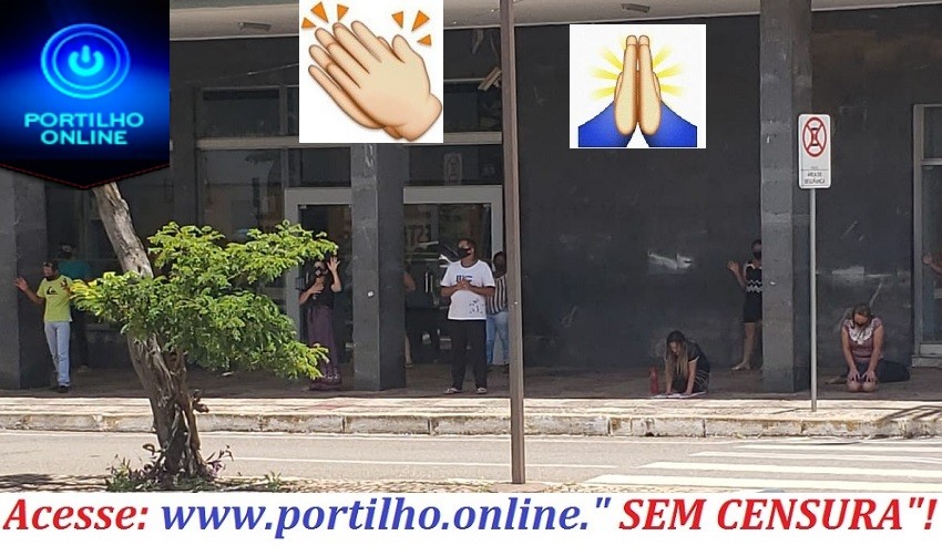 👉👏🙌😷⚰🕯🚨🙏👏👏👏👏👏👏👏Neste sábado dia, 20/02/2021, evangélicos oraram pelas vitimas de covid19.