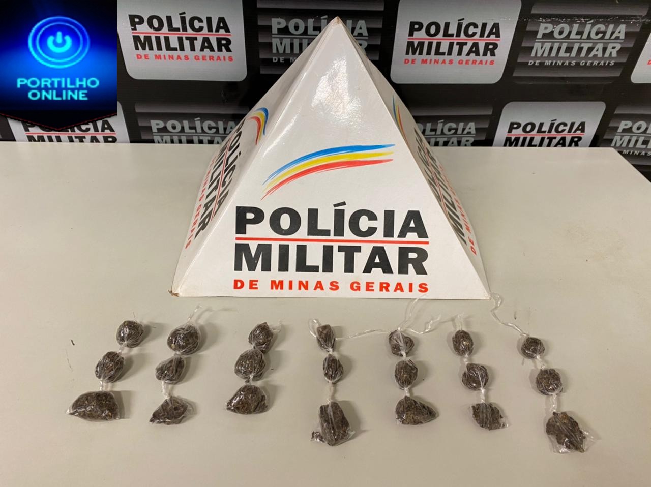 👉ASSISTA AO VÍDEO SOBRE A ‘PEDRADA NO TATICO MOVÉL”!!! 👏👏👏OCORRÊNCIAS POLICIAIS. 👉😱🚓⛓👏👍🚨⚖ Polícia Militar prende autores por tráfico