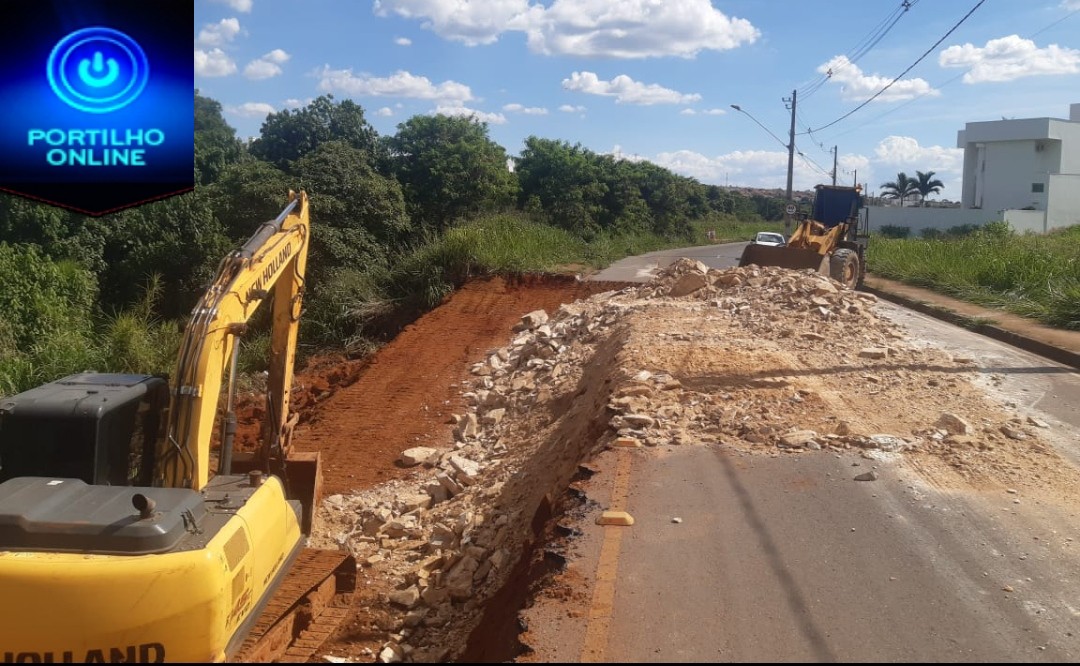 👉✍👍🙌👊👊👊👏👏👏🚜🚜PARABÉNS PREFEITO DEIRÓ!!!! EM FIM A AVENIDA JORGE ELIAS ESTÁ SENDO RECONSTRUÍDA!!!