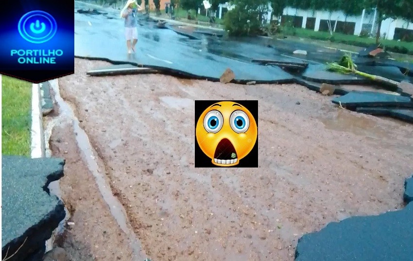 👉🙄😳😱🌩⛈🌧🌦☔”VÍDEOS: AVENIDAS “NÁUTICAS” EM UBERLANDIA” forte chuva atinge Uberlândia e causa alagamento em diversas ruas da cidade