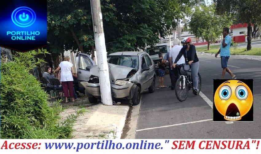 👉”???🤔😳🚒🚑🚨🔎🚓👎🤔🚦🛑🙄PIMBA!!!FOI CULPA DO POSTE???  Veiculo desbravador de poste tenta sem sucesso derrubar poste da iluminação!!!