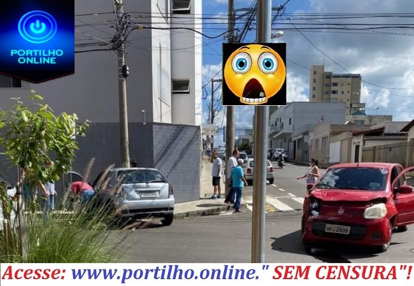 👉🙄🚨🚑🛑🚦👎🚓🚑✍🚒😳PIMBA!!! Quem foi o “tocador que não respeitou o pare”?!?!? foi o uno ou palio????