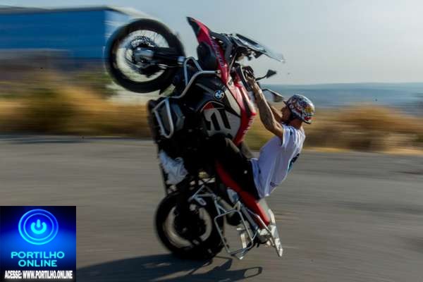 👉😳🚨⚖🚑😱🚓💣😳🙄🏍MANOBRAS EM MOTO Agora é lei: BH é a capital nacional do grau.