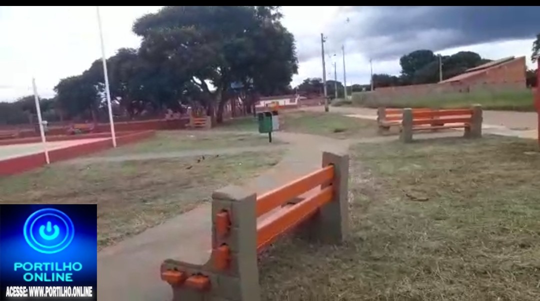 👉✍⚽🏈🏀🏸🏸👏👊👍🙌PRAÇA DE ESPORTES DE TEJUCO FOI LIMPA!!! Aí portilho depois da reportagem de ontem. Hoje eles vieram e fizeram a limpeza