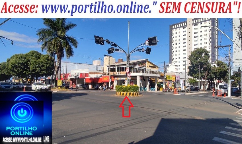 👉MINI-ROTATÓRIA DO BANCO DO BRASIL!!📢🚧🛑🚜🚦😈👀🕵🔍💥🔥 ! Portilho, Já pedi um milhão de vezes para tirar a rotatória do B Brasil (quadrando) a mesma.