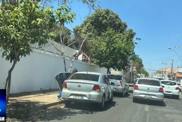 📢👉🚧🚨🧐🚨🚦🛑🚧Escola 🎒 🏫 Municipal Honorato Borges. Tocadores e tocadoras bagunça o trânsito.