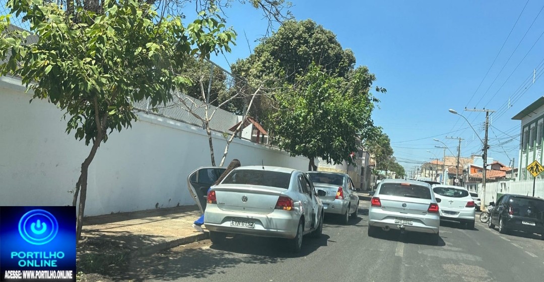 📢👉🚧🚨🧐🚨🚦🛑🚧Escola 🎒 🏫 Municipal Honorato Borges. Tocadores e tocadoras bagunça o trânsito.