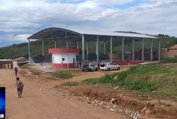 👉📢😱🐁🐀💸🐭🗣😠🤬👎Portilhonline da uma atenção pra nós aqui na quadra do Manuel Nunes  quadra inaugurou sem agua