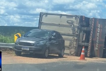 👉😱🚨🚔👀📢🚓🚒🚑Partilho boa tarde posta aí pra nois sobre essa carreta tombada