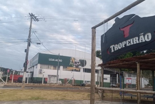 🫵🫶 RESTAURANTE TROPEIRÃO  “Uma família servindo a sua!” 3199-0462