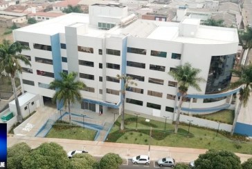 📢👉👍🤝👏🚑💉🏠🏡💡📞📲Notícias 📰 🗞 da Prefeitura: Prefeito Gustavo Brasileiro Acompanha Atendimento no Pronto Socorro Municipal