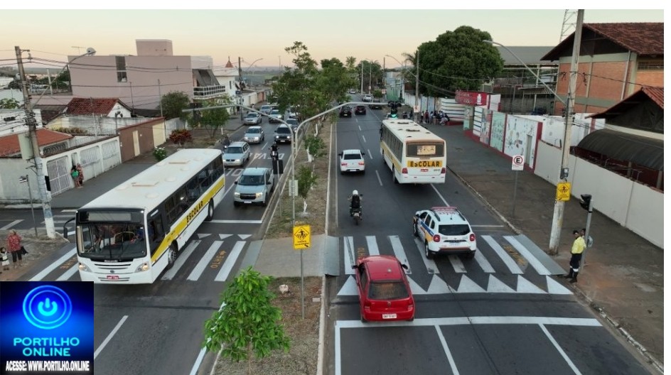 👉 NOTÍCIASSSS DA PREFEITURA… 👍🙌👏📢👏👏👏GESTÃO: Prefeito Gustavo e Maurício…Informa…Semáforos são implantados próximos a escolas