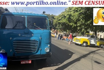 👉📢👏🙌👍🤙🤝👏👏👏🚗🚙🚙🚌🚚Cultura e História! Encontro de Carros e Caminhões Antigos agita a Praça Honorato Borges em Patrocínio