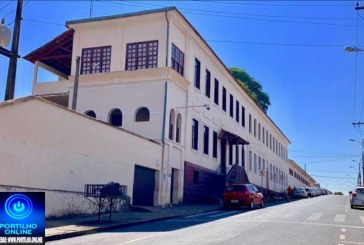 👉🫵👀🗽🤔🧐✏️📐✂️📚👉🫵😱 Escola Dom Lustosa 🎒🏫”Portilho, ela parece descontar a raiva nos alunos sem motivo”