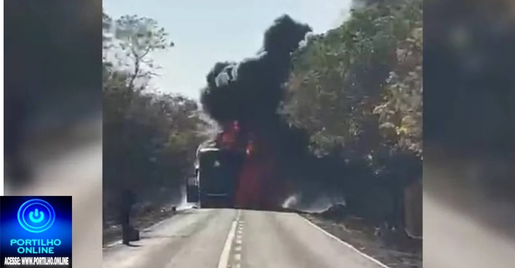 👉🚒🚑🚔🔥🔥🔥Ônibus que transportava equipe de futebol pega fogo em MG. Vídeo