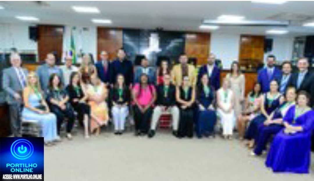 👉📢🤝✍️🤝👏👍Câmara realizou a sessão solene Medalha Professora Olga Barbosa