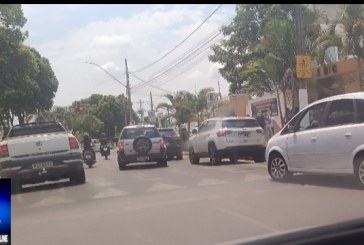 👉🆘🫵🛑🚥🚨🚧🚏FILAS DUPLAS NAS PORTAS DAS ESCOLA 🎒🏫🤫 GERAM RECLAMAÇÕES.