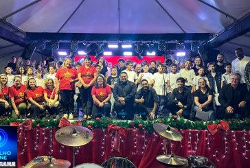 👉👏🎆🎊🎬🪗🤝🙌 Sonhos de Natal 2025 encanta público em noite especial na Praça Santa Luzia