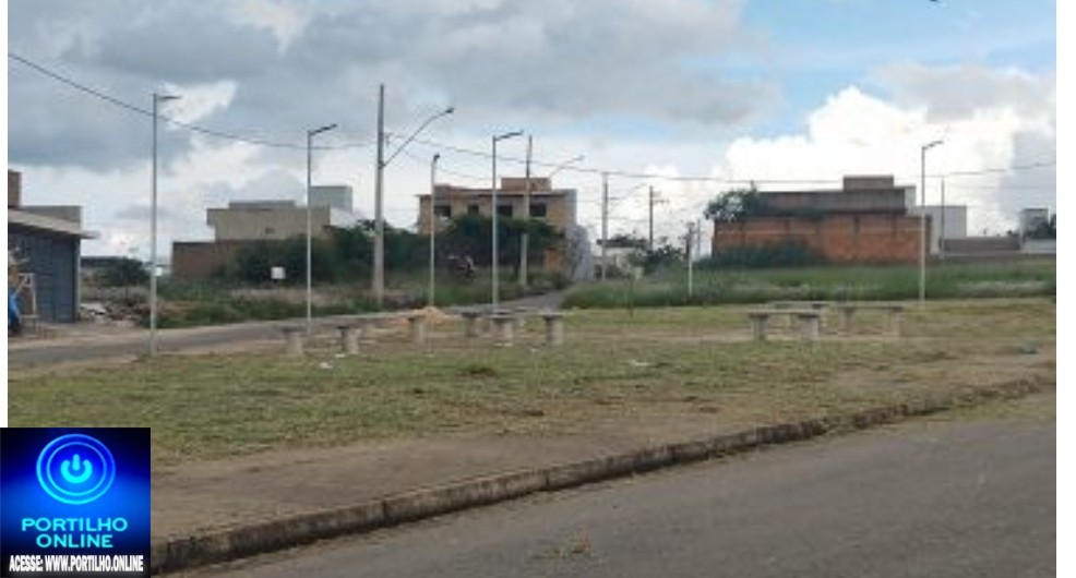 👉👏📢👍🫴As duas pracinhas foram limpas. O problema havia sido mostrado aqui.