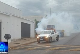 👉🏻📢👎🏻🤔😠🦟🦟🦟🦟🚑🩻🩺🩹💊Cadê o carro do fumacê? 🫵🏻 Vão esperar lotar o pronto-socorro para agir?