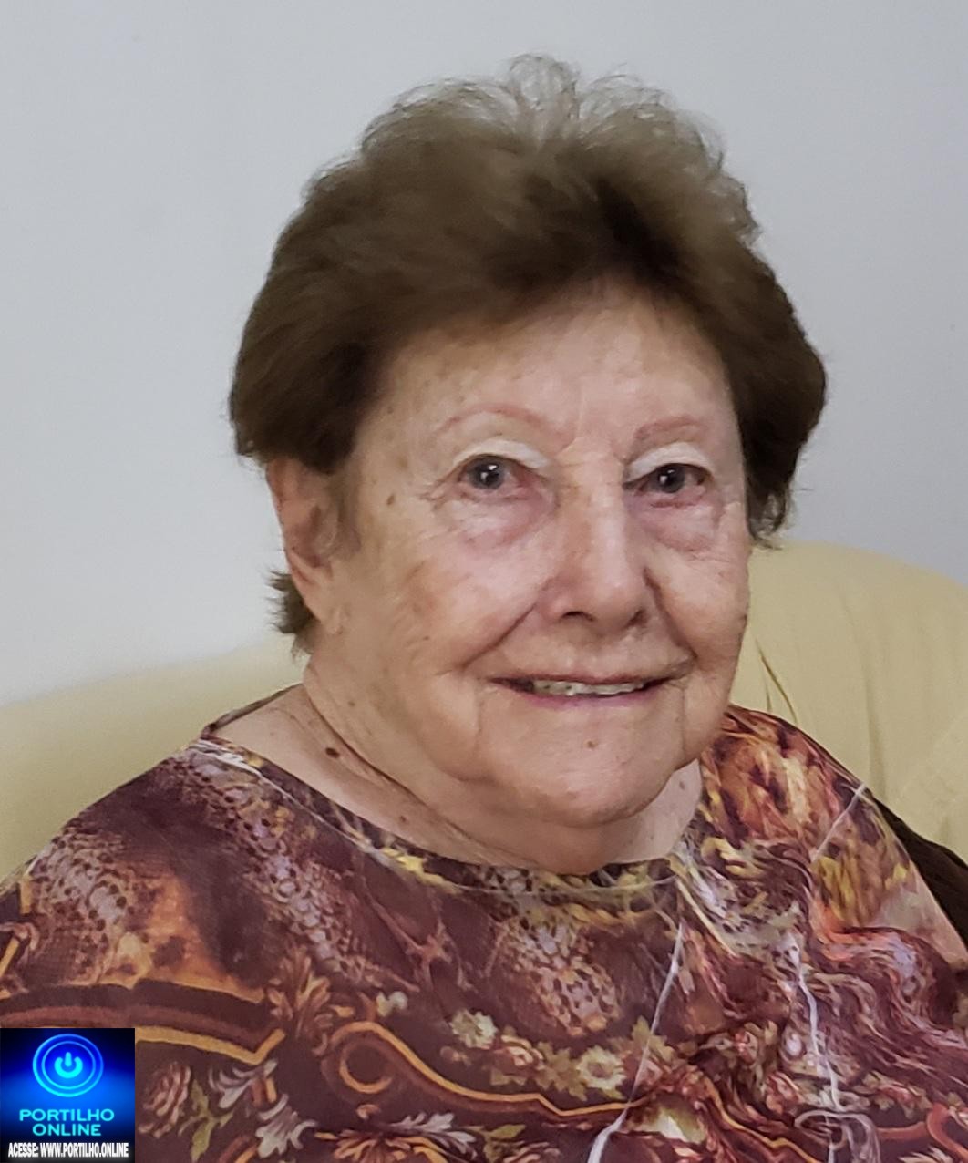 👉📢 😱😭😪⚰🕯😪 NOTA DE FALECIMENTO. FUNERÁRIA FREDERICO OZANAM INFORMA…Faleceu ontem em Patrocinio, a Sra: TEREZINHA NUNES DE PAULA  92 ANOS