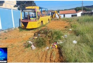 👉🏻👏🏻🫵🏻👍🏻🤙🏻✍🏻🗣️Lotes abandonados ao lado da Escola Estadual Terezinha Marra são limpos após denúncias