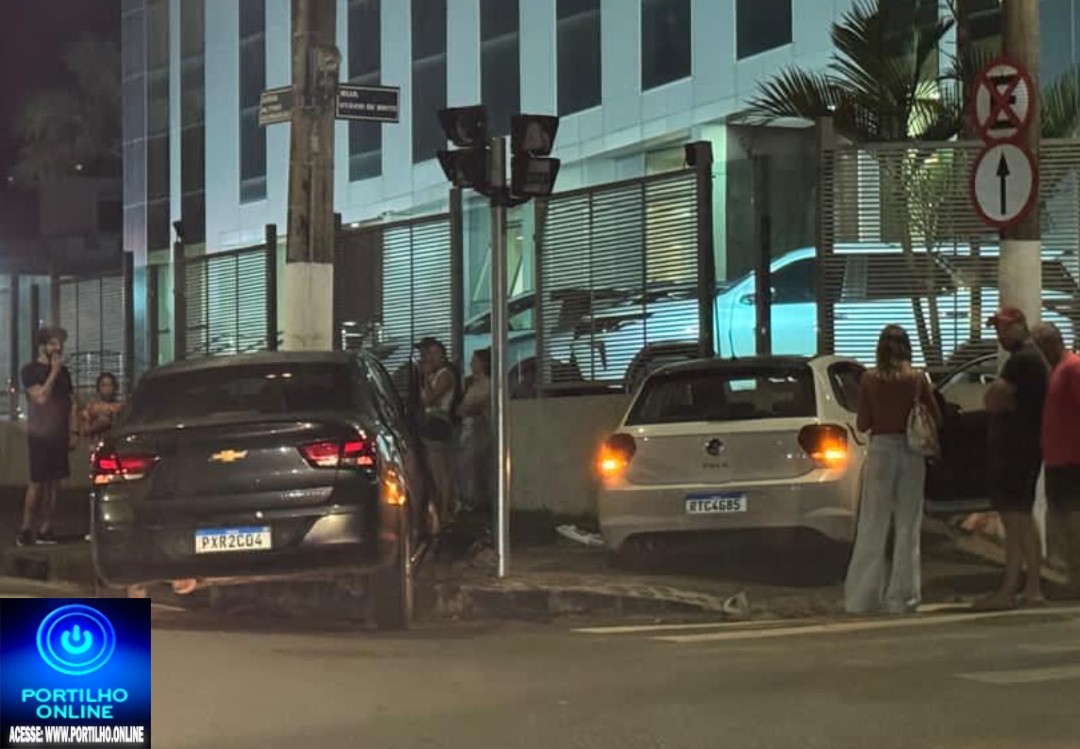 👉🏻😱🚔🤔🥂🚨🚧🚑🚒Acidente na Avenida do Catiguá, em frente à Catedral da Assembleia de Deus