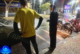 👎🏻😱🚨🚔🚑🚨🚒🚧 Óleo 🛢 🪔 Disiel derramado na pista provoca acidentes.Cadê a Fiscalização?