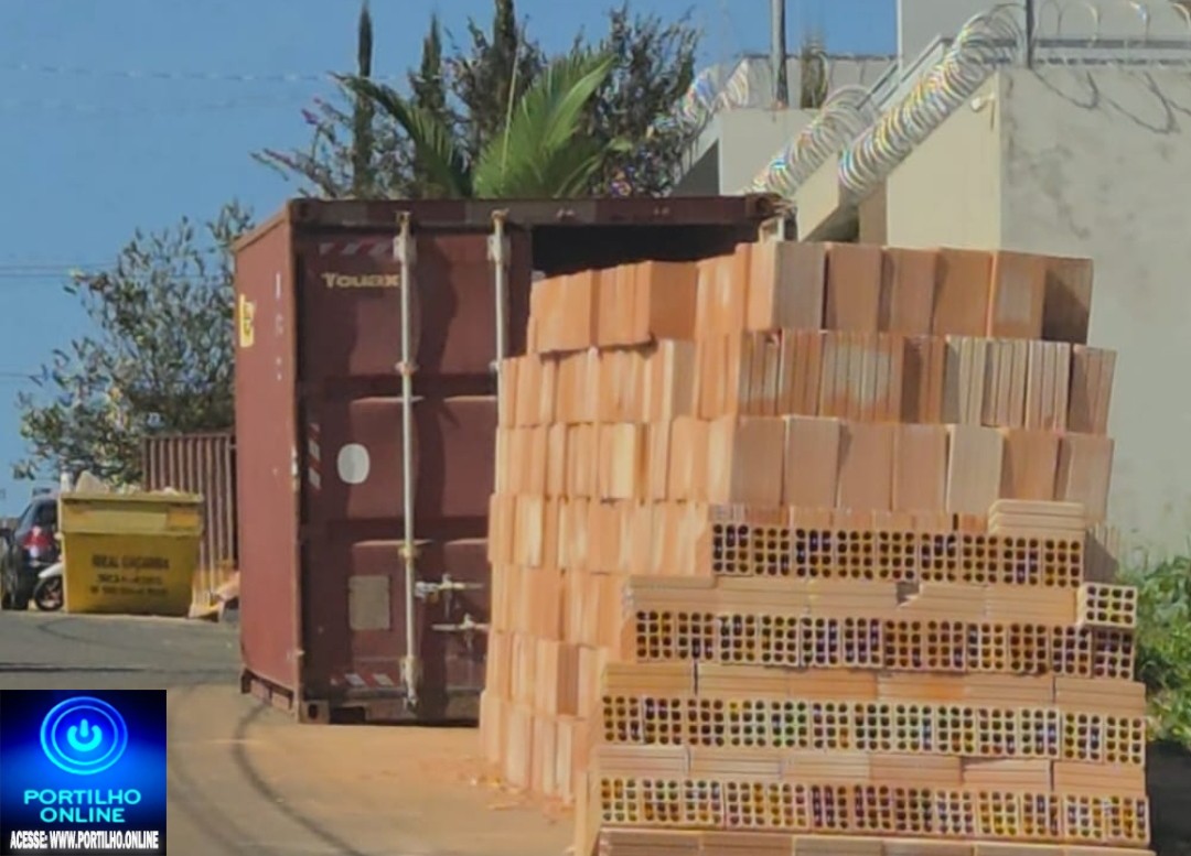 👉🏻🚧🗣️🤔🚨🛑🚏👊🏻👎🏻🫵🏻🫵🏻🫵🏻👎🏻Moradores cobram fiscalização sobre contêineres e materiais de construção em ruas e calçadas.