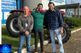 👉🏻👍🏻🤝🙌🏻🚜Salitre de Minas recebe trator 0 km para fortalecer o atendimento às comunidades rurais